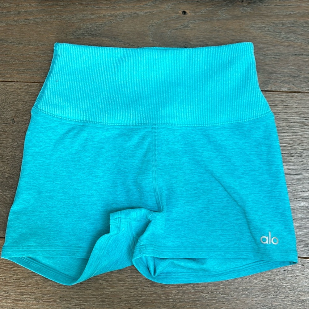 Alo Bra And Biker shorts Blue